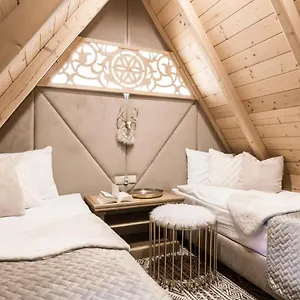 Hello Tatry Bed & Breakfast